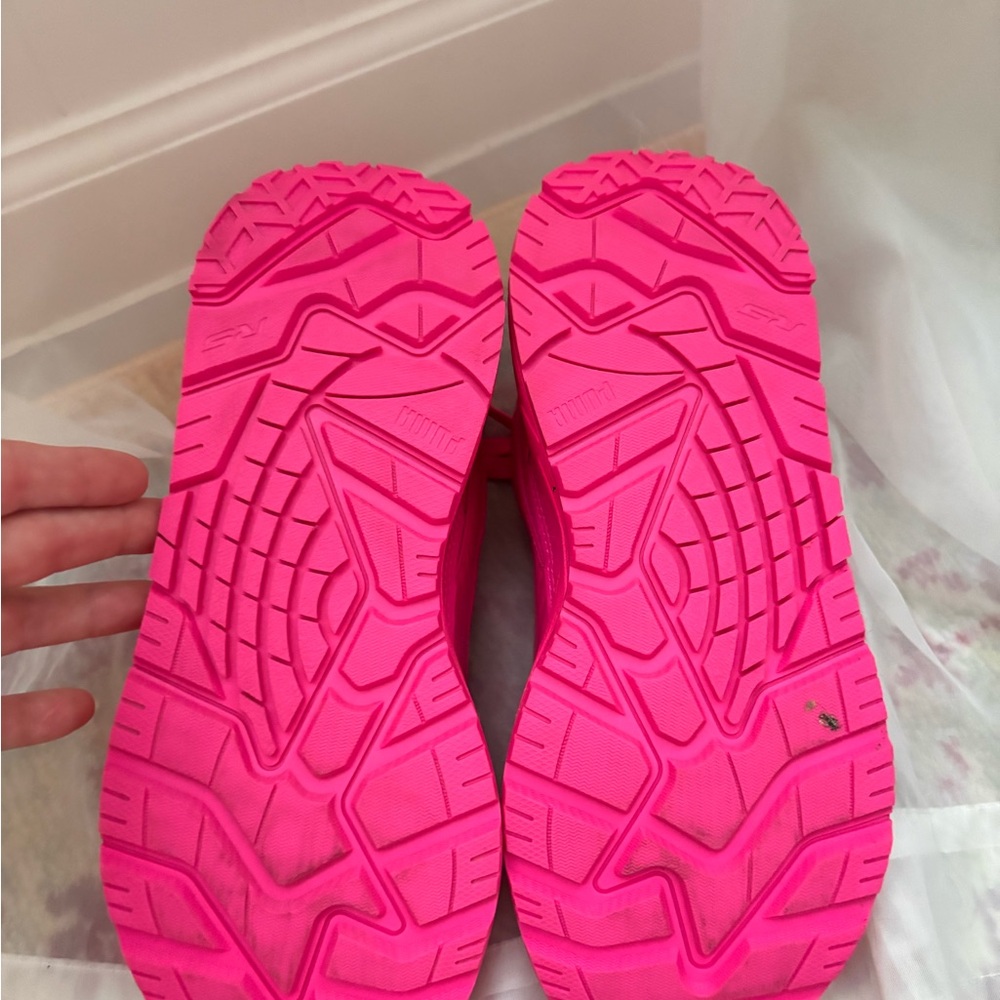Puma Women's Hot Pink Athletic - Picture 3 of 7